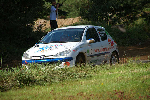 Peugeot 206 RC z kierowcą Patrykiem Dudzińskim i pilotem Przemkiem Lipińskim wjechał na metę z 5. czasem - full image