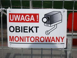 Kradła kosmetyki. Wpadła przez monitoring
