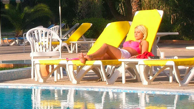 Zobacz jak wypoczywała w Tunezji nasza Dziewczyna Lata - full image