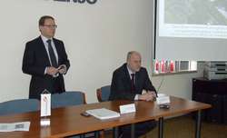 O inwestycji 11 stycznia opowiedzieli (od prawej) Jerzy Janowicz i Veli-Jussi Potka, przewodniczący rady nadzorczej 