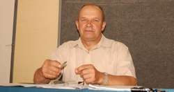 Wójt Czarni Czesław Jurga otrzymał absolutorium za dobrze wykonany gminny budżet 2010 roku