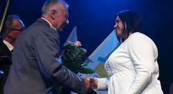 Ostrołęka: Anna Kacperowicz nagrodzona za odwagę i uratowanie tonącego nastolatka