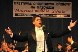 Mława Wólka- na festynie zaśpiewa Robert Szpręgiel