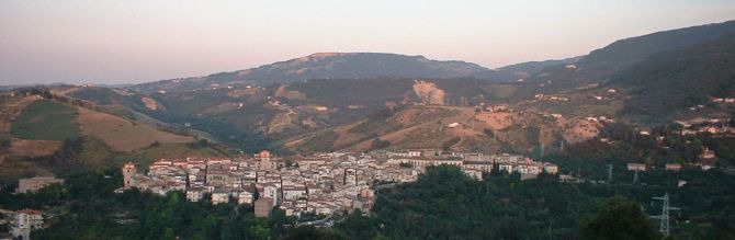 http://m.wm.pl/2011/09/orig/manoppello-71263.jpg