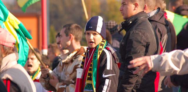 Piłka nożna: Derby w rękach Kurpika - full image