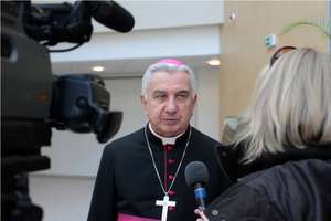 Abp Wojciech Ziemba doktorem honoris causa