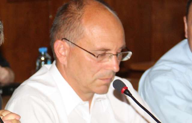 Radny Jerzy Kiczyński: Co w MOSiR-ze  piszczy,  czyli jak amerykański mit spełnił się w Giżycku