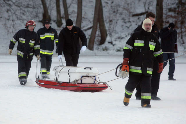 W Jeziorze Włodowskim znaleziono topielca - full image