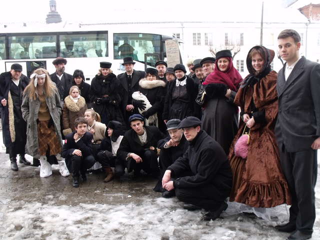Mławianie pojechali na rekonstrukcję Powstania Styczniowego - full image