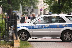Byli poszukiwani listami gończymi, trafili do aresztu