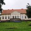 Jełmuń: dwór po przejściach