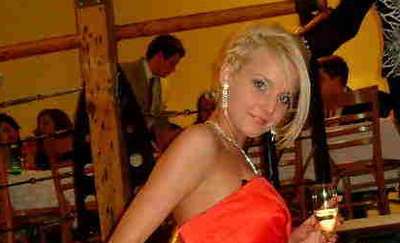 Dorota Sienikowska prowadzi w plebiscycie Miss Studniówek 2012!
