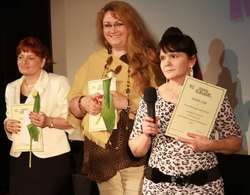 Od lewej: Wioletta Piasecka (III miejsce), Beata Wrzosek (II miejsce) i Bożena Lemierska - Super Babka 2011