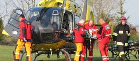 Potrącony rowerzysta zabrany helikopterem do szpitala