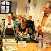 Elbląg i okolice na starych pocztówkach zebrane w albumie  