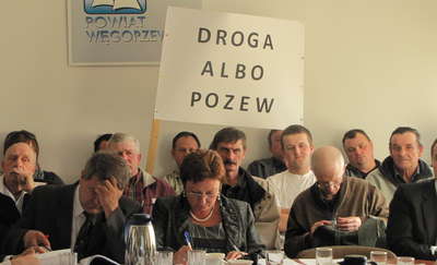 Raz, dwa, trzy... liczysz Ty! Jak głosowali radni powiatowi?