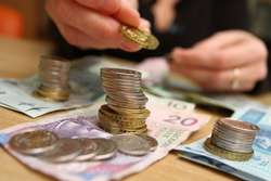 Od kwietnia rodzice opiekujący się niepełnosprawnymi dziećmi mogą liczyć na większą pomoc finansowa od państwa