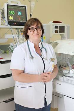 Doktor Beata Jaroszewska - Świątek przypomina, że brak doświadczenia może bardziej zaszkodzić, niż pomóc
