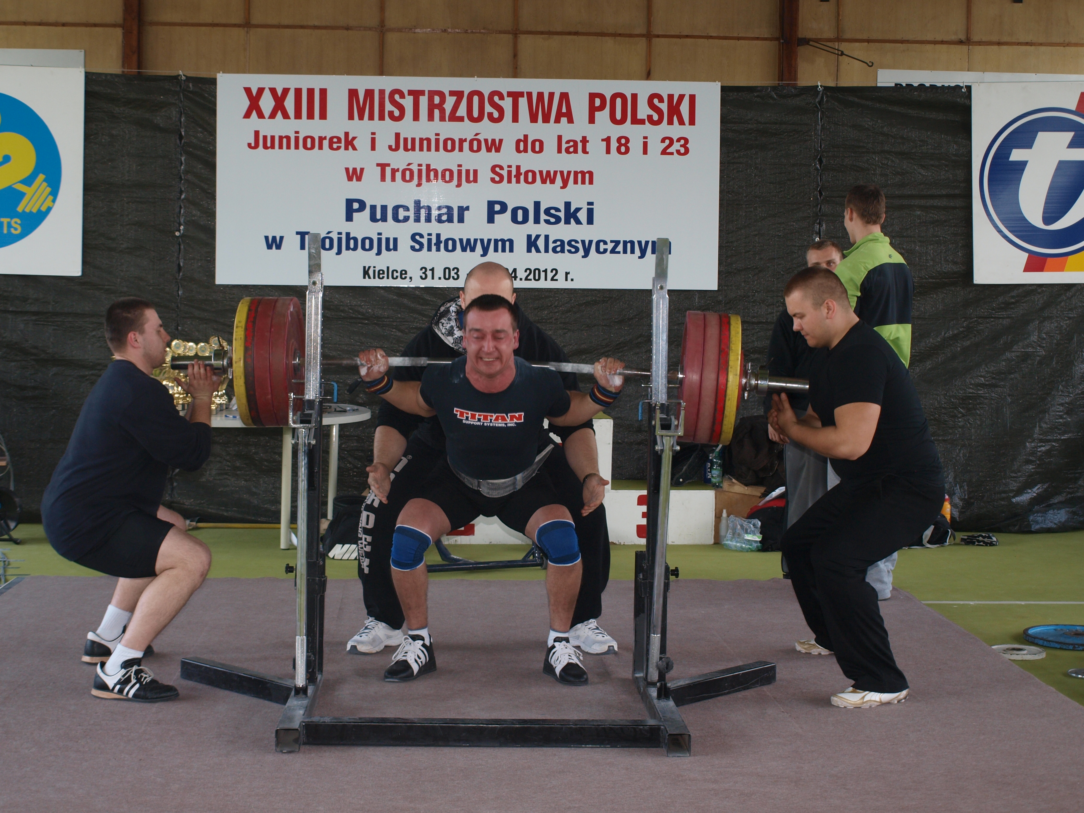 http://m.wm.pl/2015/11/orig/p1012434-279202.jpg
