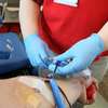 Bądź honorowy, oddaj krew. Ambulans przy Placu Piłsudskiego