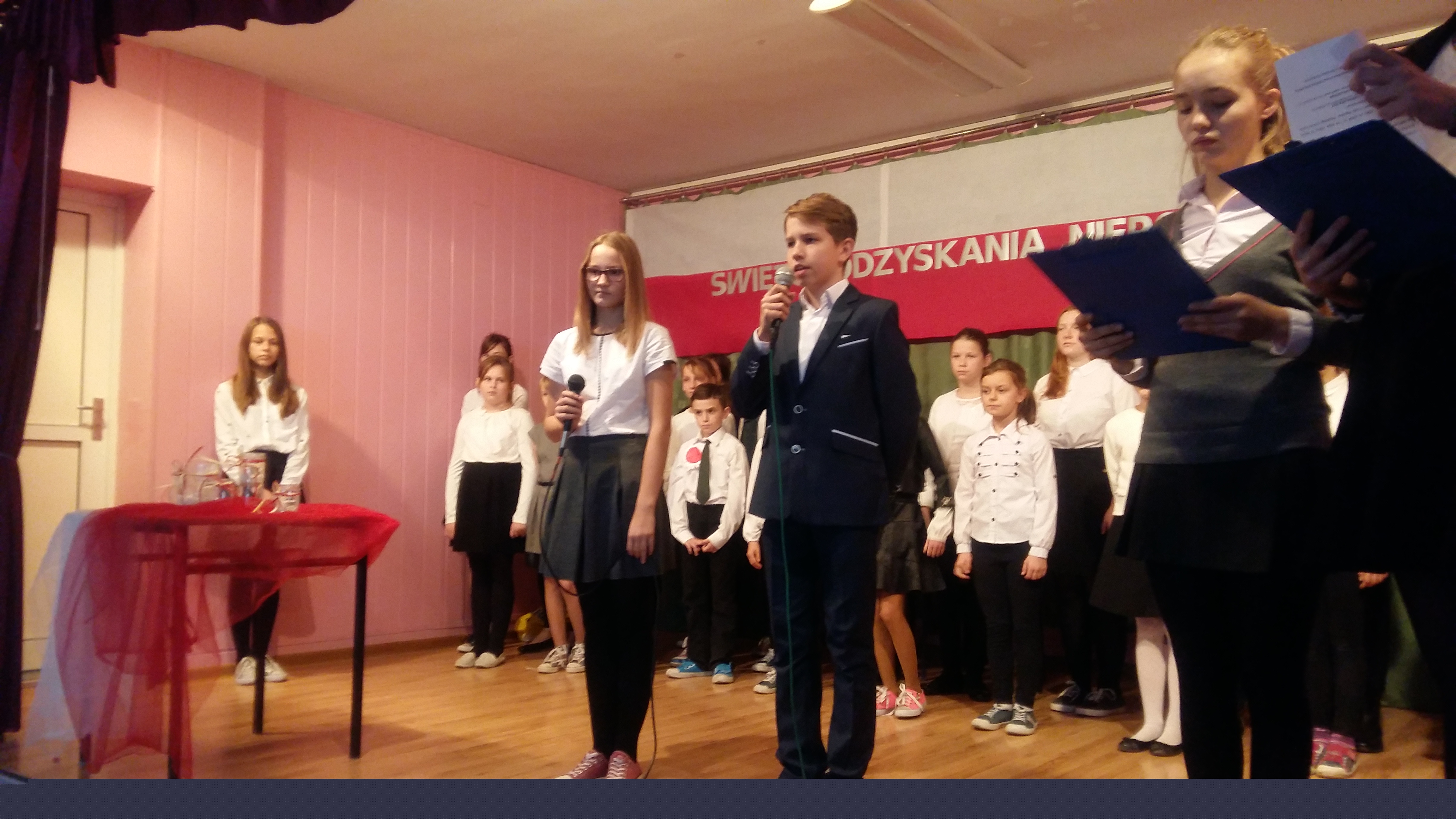 http://m.wm.pl/2016/11/orig/20161110-113838-348304.jpg