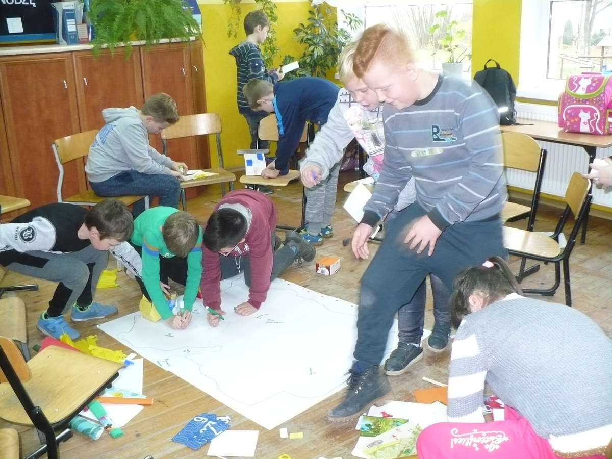Podczas warsztatów w szkole w Zajączkowie