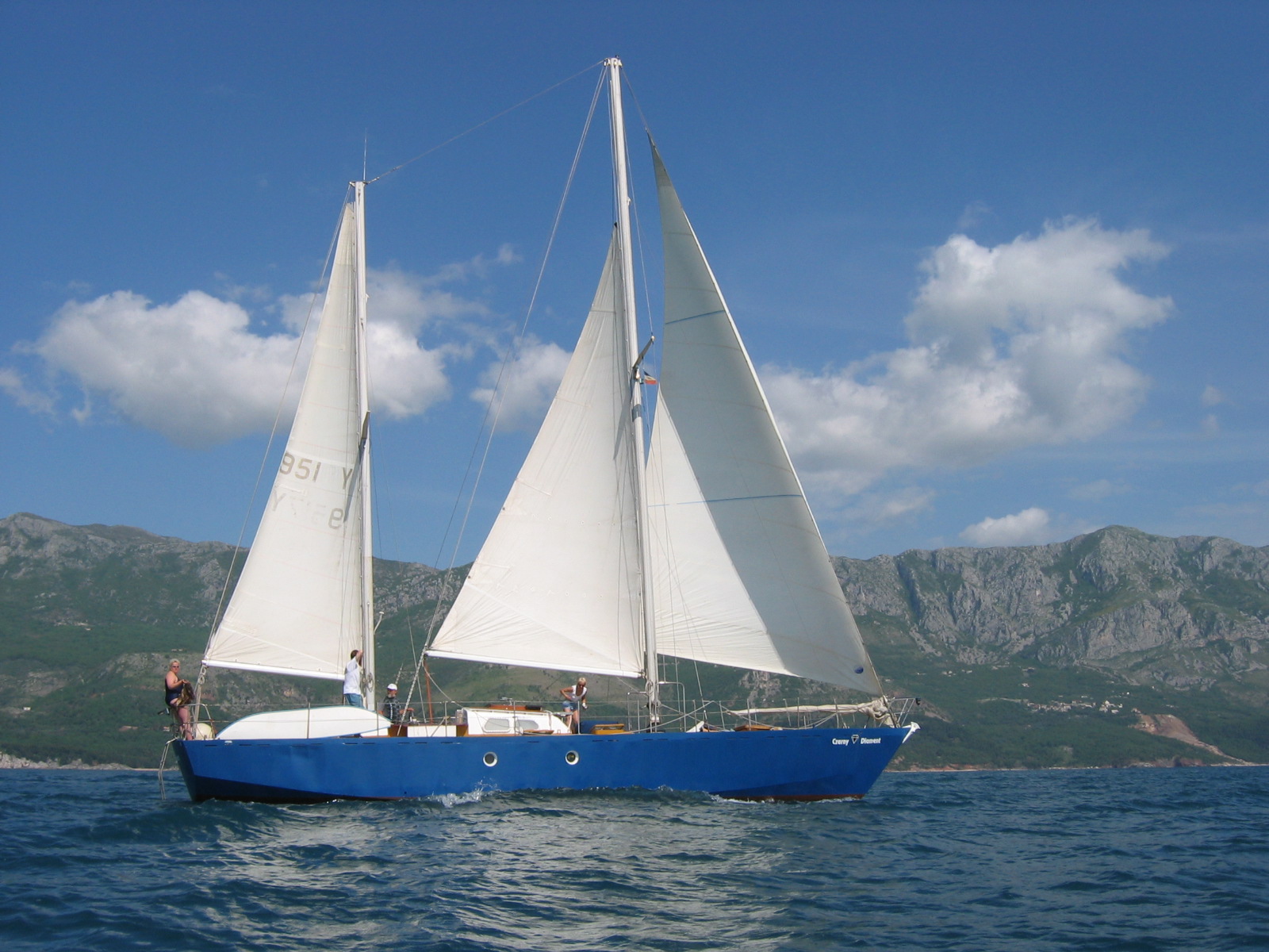 http://m.wm.pl/2020/03/orig/czarny-diament-619412.jpg