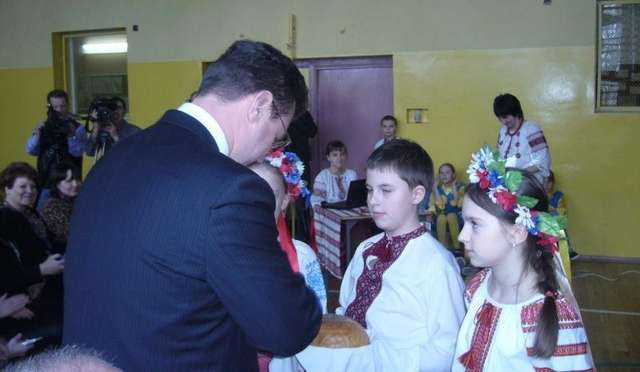 Dziennikarze z Ukrainy z wizytą w ukraińskiej szkole 