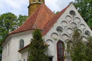 Pozezdrze: kościół św. Stanisława Kostki