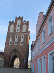 Brama Kamienna z 1330 roku w Pasłęku