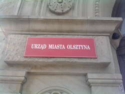 Wreszcie "Urząd Miasta Olsztyna" zamiast potworka "Urząd Miasta Olsztyn"