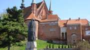 Frombork: pomnik Kopernika