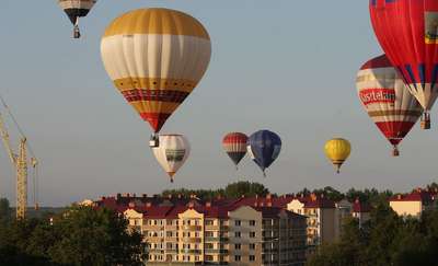 Ełk: balony nad miastem