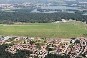 Koniec lotniska w Olsztynie coraz bliżej? Spór aeroklubu z władzami miasta