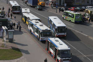 Kierowcy autobusów w Olsztynie będą wozić gaz łzawiący?