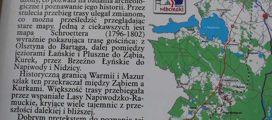 Tablica informacyjna przy Gościńcu Niborskim