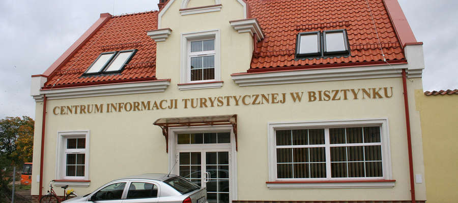 Budynek Centrum Informacji Turystycznej w Bisztynku.