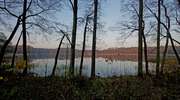 Mazury jesienią - jezioro Piłakno