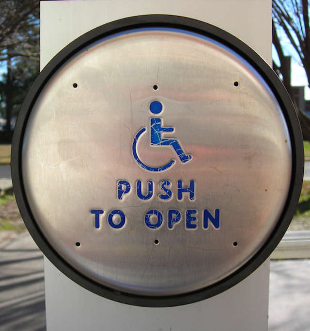 Aktywni niepełnosprawni — dobrze pracują, bo im zależy - full image
