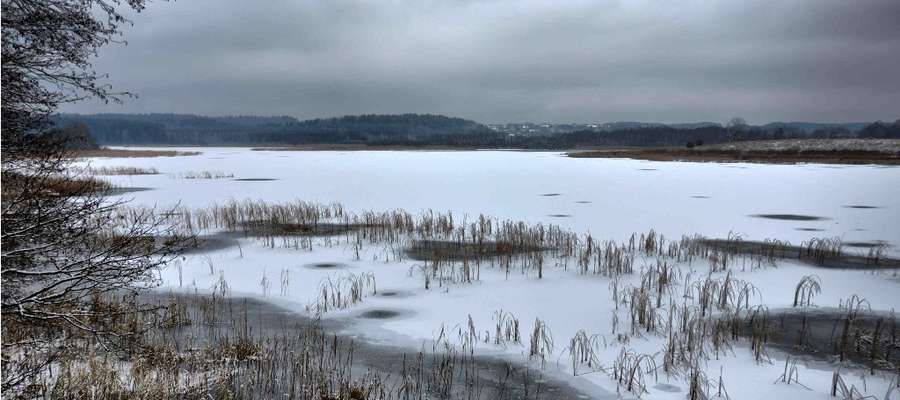 Zima na Jeziorze Kielarskim pod Olsztynem