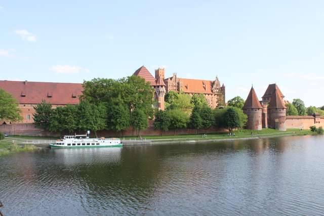 Zamek w Malborku to nowość na trasie rejsów Kanałem Elbląskim - full image