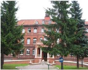 Zabytkowy budynek szpitala przy ul. Żeromskiego w Elblągu