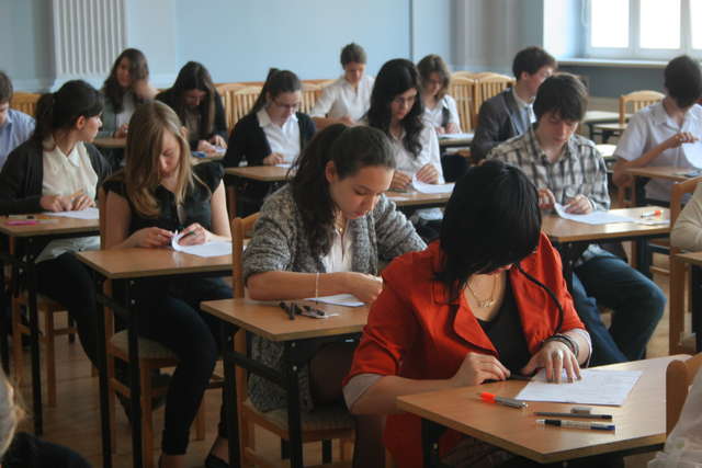 Egzamin gimnazjalny po raz drugi odbędzie się na nowych zasadach - full image