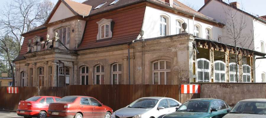 Willa Baumgartów wciąż czeka na remont