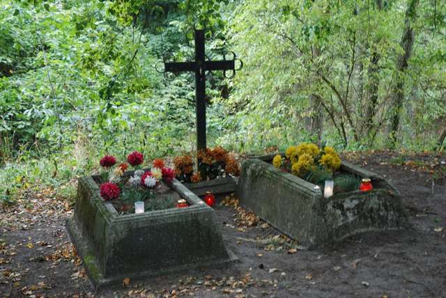 Tajemnicze groby na Lipowym Ostrowiu - full image