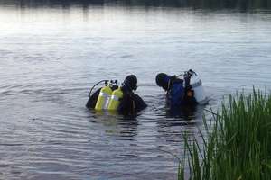 Wyłowiono ciało 27-latka, który utonął w Jezioraku