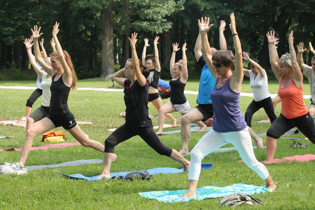Weekendy z jogą w pałacowych ogrodach
 - full image