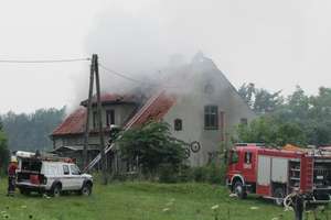 Pożar domu jednorodzinnego w Kajkowie