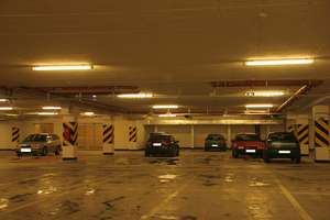 Zapłacimy za parking podziemny w Galerii Mazurskiej