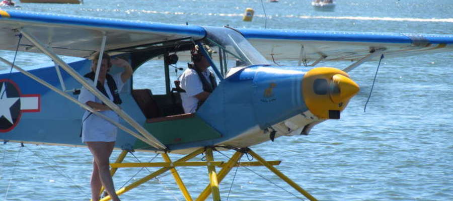 Na jeziorze Niegocin lądowały hydroplany.